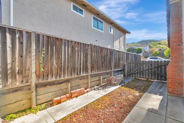 6508 Circle Hill Drive, San Jose CA: https://media.crmls.org/mediaz/6854d801-4cb3-4301-aff7-355a894a25f6.jpg