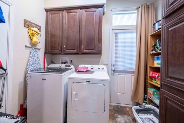 1 Ortega Drive, Newbury Park CA: https://media.crmls.org/mediaz/68564e81-7bcf-480a-899a-492b6caf7fd1.jpg