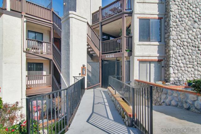 4494 Mentone St., San Diego CA: https://media.crmls.org/mediaz/6856eccc-cdb3-40b6-82ac-60f2440cb0bd.jpg