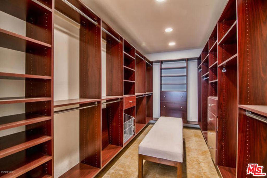 MLS #25621893 image #12