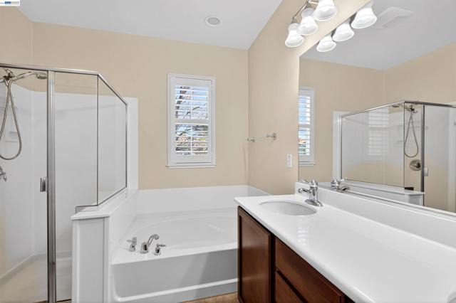 86 S Cortadillo St, Mountain House CA: https://media.crmls.org/mediaz/68580a1a-c333-4513-a495-368394110eca.jpg