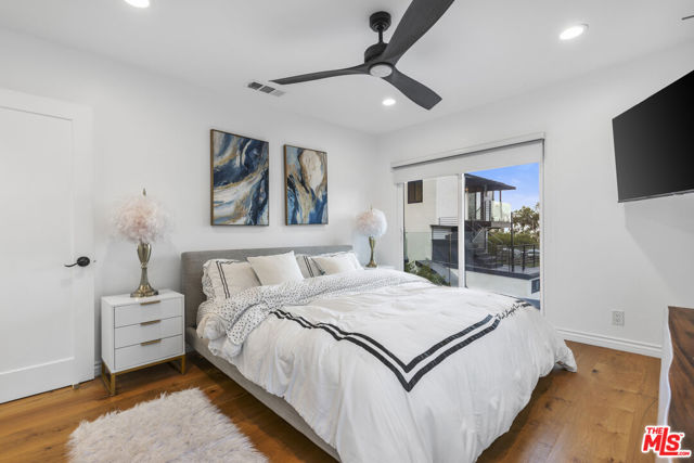 1788 N Orange Grove Avenue, Los Angeles CA: https://media.crmls.org/mediaz/68582063-2339-46d9-9781-ae08d0e74d5c.jpg