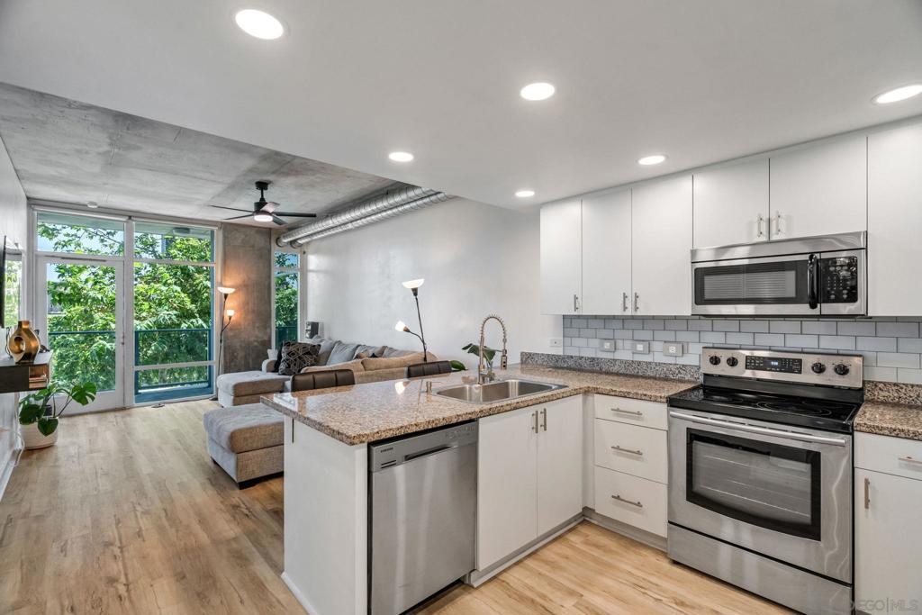1080 Park Blvd - photo 7