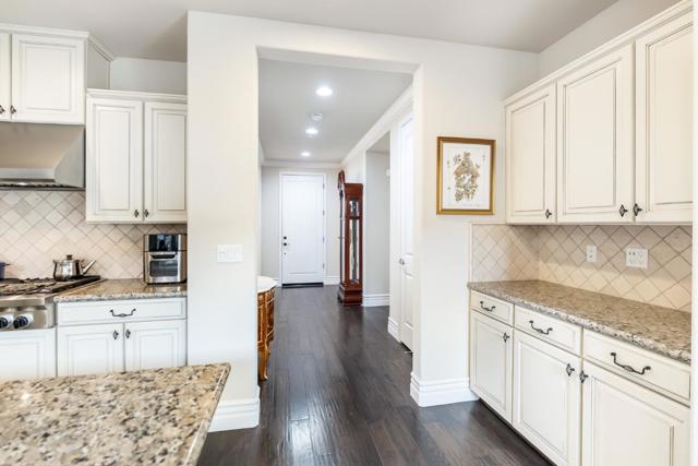 13145 Chamberlain Avenue, Marina CA: https://media.crmls.org/mediaz/685a7ce8-b942-4895-aacd-c56b1df48a0f.jpg