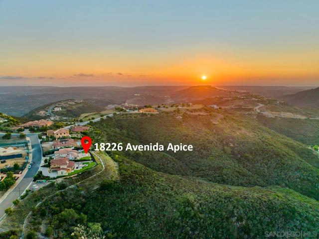 18226 Avenida Apice, Rancho Santa Fe, California 92067, 5 Bedrooms Bedrooms, ,4 BathroomsBathrooms,Single Family Residence,For Sale,Avenida Apice,250001348SD