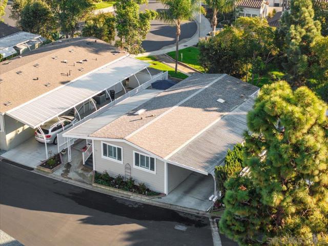 7305 San Luis, Carlsbad CA: https://media.crmls.org/mediaz/685b46ed-d353-43ec-a9f8-cd638c38c897.jpg