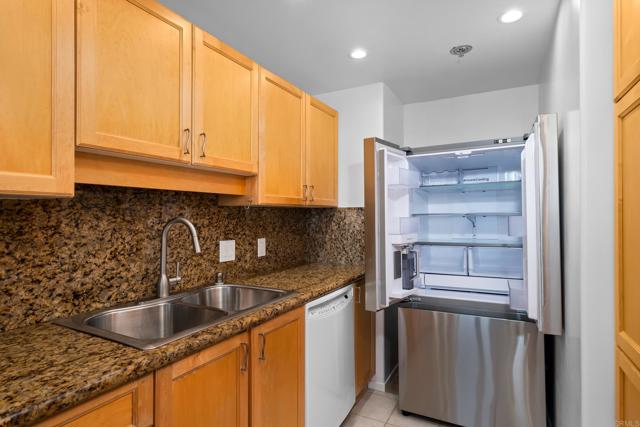 Detail Gallery Image 10 of 34 For 3890 Nobel Dr #1706,  San Diego,  CA 92122 - 2 Beds | 2 Baths