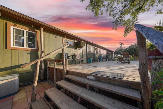 25260 E Old Julian Hwy, Ramona CA: https://media.crmls.org/mediaz/685d1158-3f8b-4c93-b985-118852afaeeb.jpg