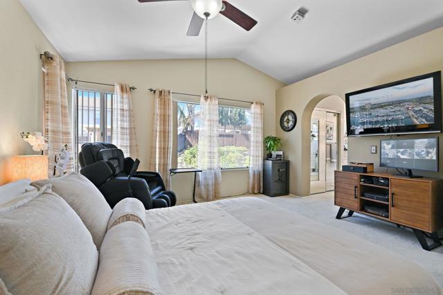 1340 Corte Lira, San Marcos CA: https://media.crmls.org/mediaz/685d9e6b-64e9-427d-966d-c8a1561ead12.jpg