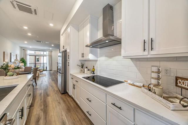 112 Waters Park Circle, San Mateo CA: https://media.crmls.org/mediaz/685e3470-352d-4950-bd86-9c11ada42867.jpg