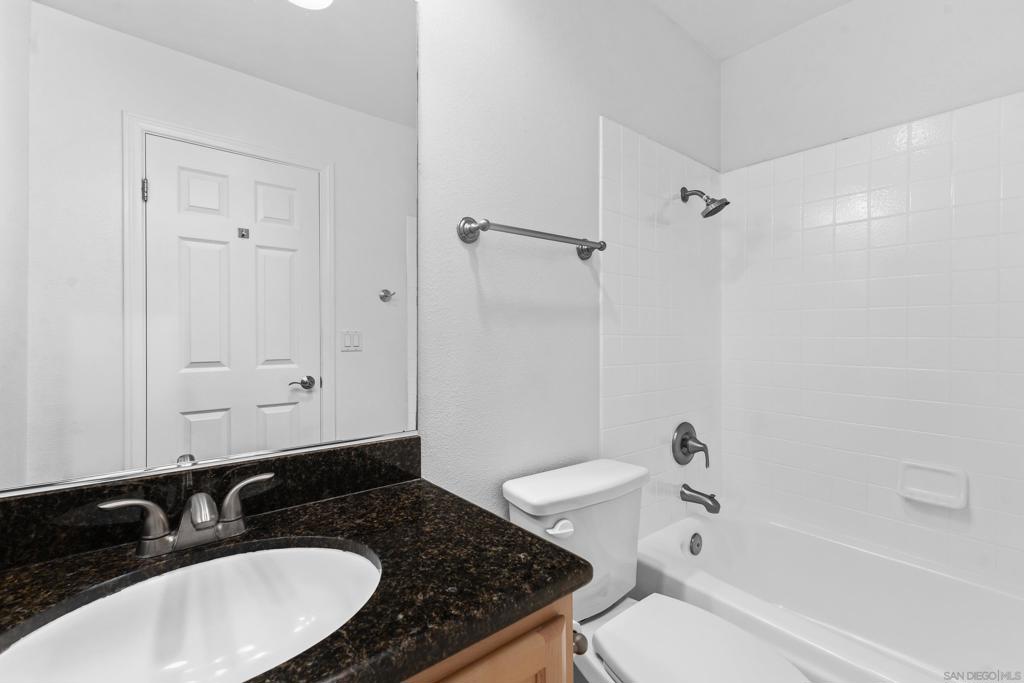 3939 Illinois St - photo 15