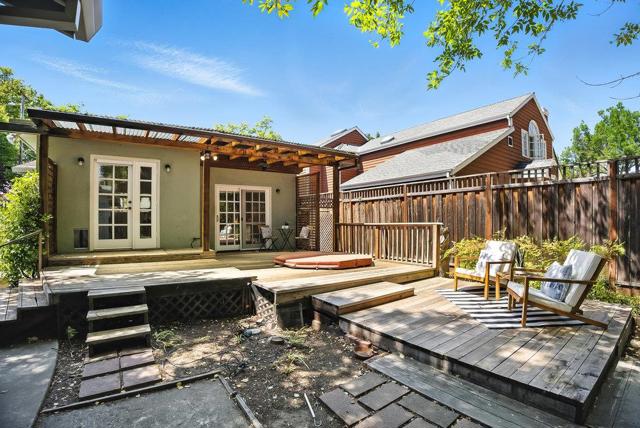 333 Stanford Avenue, Palo Alto CA: https://media.crmls.org/mediaz/68605bd5-0210-498c-b119-dd145d9c2055.jpg