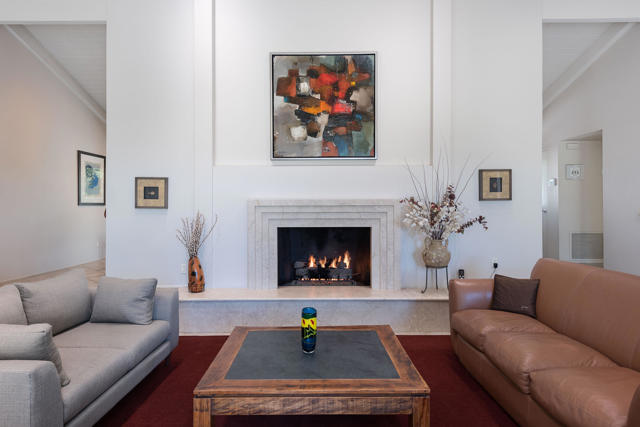 34955 Mission Hills Drive, Rancho Mirage CA: https://media.crmls.org/mediaz/686083da-6347-4a49-95e0-08e2fefebd9e.jpg