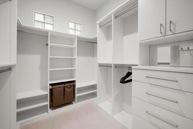 50375 Via Serenidad, La Quinta CA: https://media.crmls.org/mediaz/68617c37-9878-4172-a273-827d2598a2a0.jpg