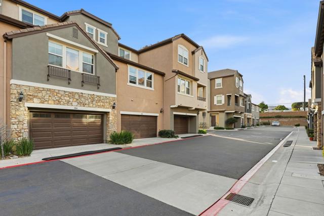 Detail Gallery Image 2 of 102 For 1504 Mirabelle Ln, Santee,  CA 92071 - 3 Beds | 3/1 Baths