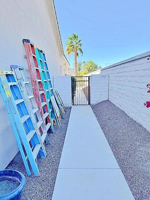 80372 Camino San Lucas, Indio CA: https://media.crmls.org/mediaz/686269ce-e0fa-4875-bafb-af5afe3bd88b.jpg