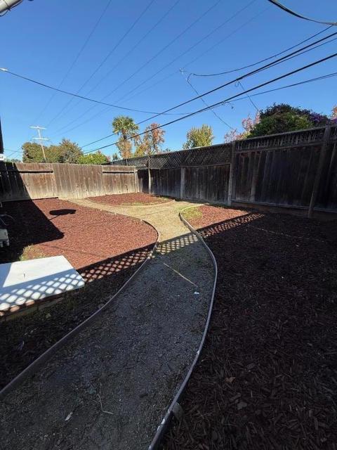 1112 Nottingham Place, San Jose CA: https://media.crmls.org/mediaz/6863a8b4-61a8-483e-b36d-bf2410b04321.jpg
