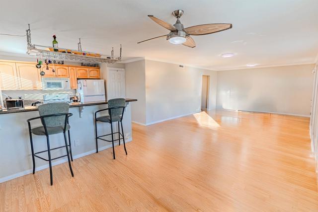 Detail Gallery Image 15 of 24 For 940 Calla Ave #15,  Imperial Beach,  CA 91932 - 4 Beds | 2 Baths