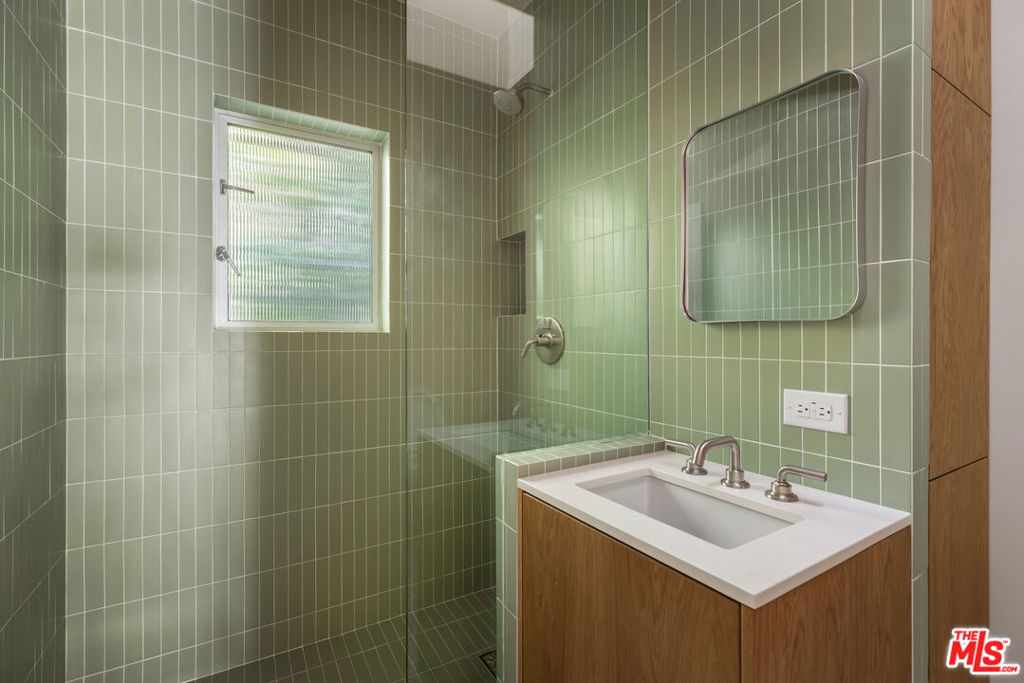 MLS #26856335 image #48