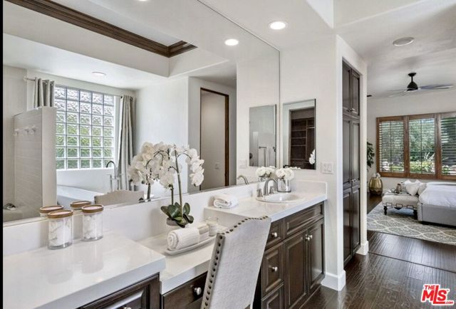 81945 Elynor Court, La Quinta CA: https://media.crmls.org/mediaz/68650557-5b17-4a70-b85e-0829c35a45f2.jpg