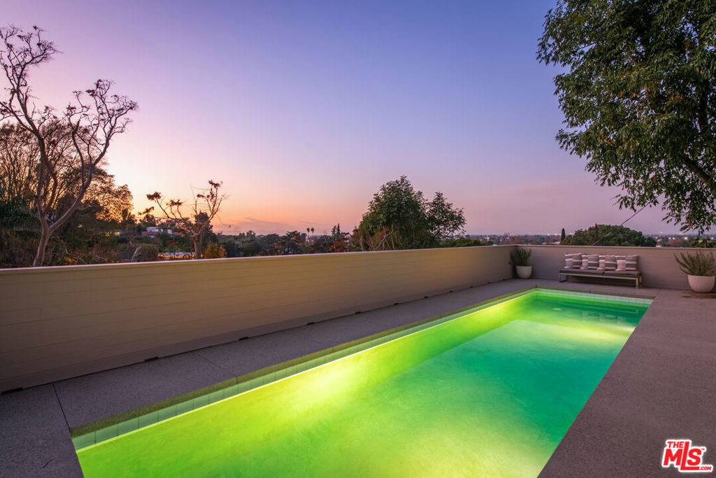 13547 Contour DriveSherman Oaks img 13