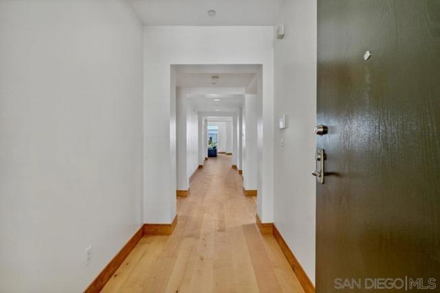 5420 La jolla Blvd., La Jolla CA: https://media.crmls.org/mediaz/6866a51f-8903-4340-bf18-a4ff3cdf8802.jpg