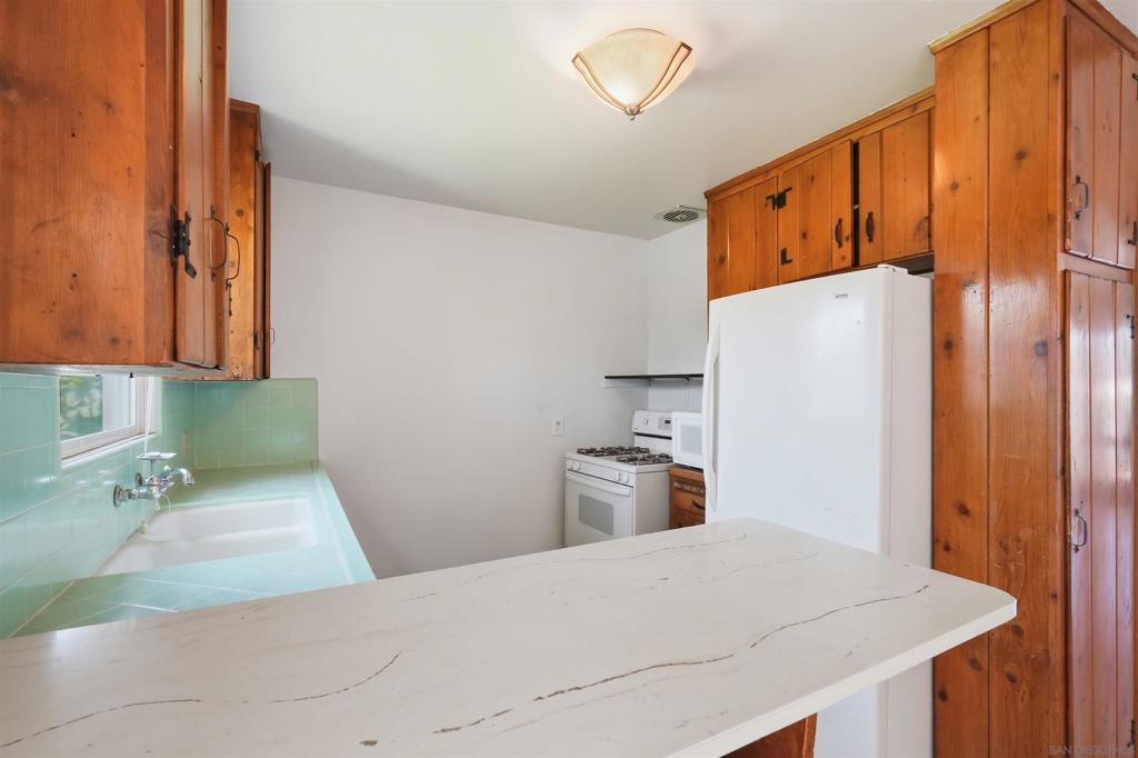 1511 Lieta St - photo 18