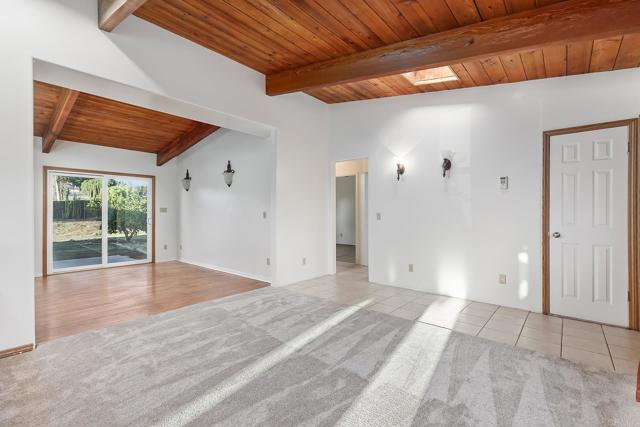 10546 VALLE VISTA RD, Lakeside CA: https://media.crmls.org/mediaz/68681739-c80a-49fc-9710-370c6a3bf224.jpg