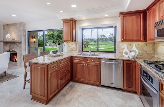 Detail Gallery Image 5 of 29 For 4035 Avenida Brisa, Rancho Santa Fe,  CA 92091 - 3 Beds | 2/1 Baths