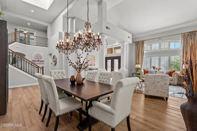 48 Golden Glen Drive, Simi Valley CA: https://media.crmls.org/mediaz/6868b413-23c6-41e6-baae-a5734b8b003c.jpg