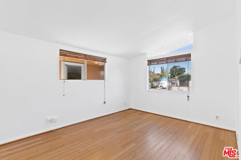 MLS #25616087 image #17