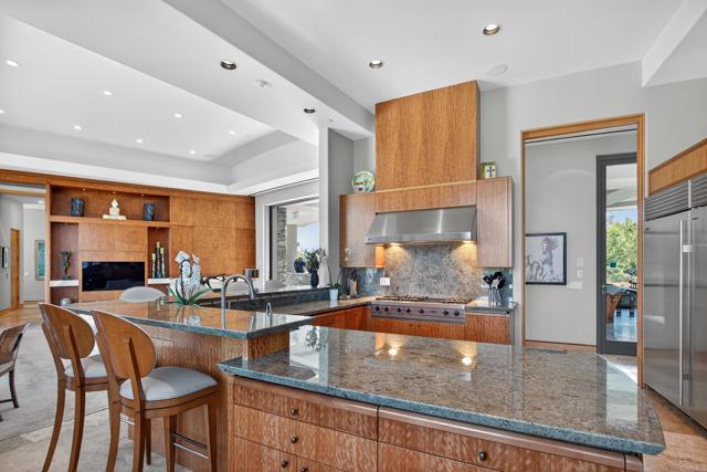 Detail Gallery Image 27 of 40 For 17534 Los Morros, Rancho Santa Fe,  CA 92067 - 4 Beds | 4/2 Baths