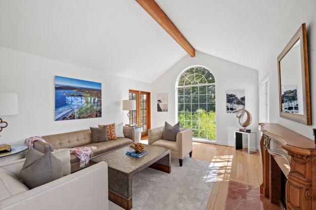 4167 Sunset Lane, Pebble Beach CA: https://media.crmls.org/mediaz/6869d798-c741-45fd-97df-7642e028aaec.jpg