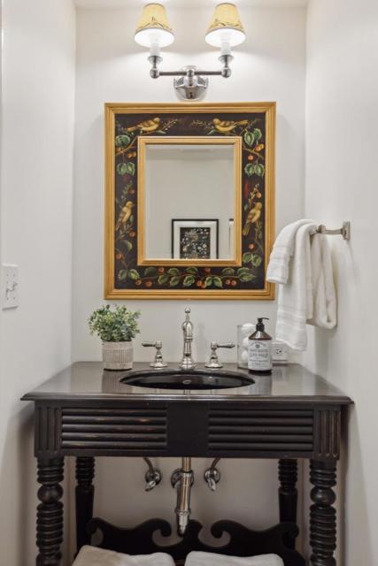 807 Crystal Springs Road, Hillsborough CA: https://media.crmls.org/mediaz/6869f302-0cd5-45e5-af43-143bccc1f3b5.jpg