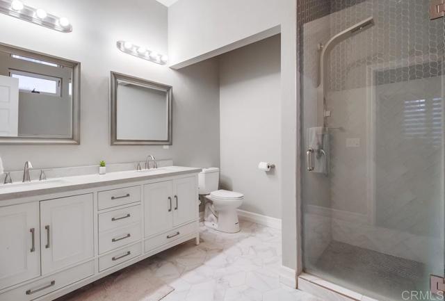 2184 Pacific Crest Dr, Alpine CA: https://media.crmls.org/mediaz/686ab034-d702-4f27-8cb8-a1a044916375.jpg