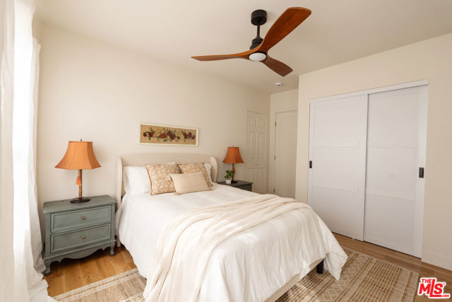 5200 S St Andrews Place, Los Angeles CA: https://media.crmls.org/mediaz/686ba947-b055-45a8-b949-0c65731bdf27.jpg