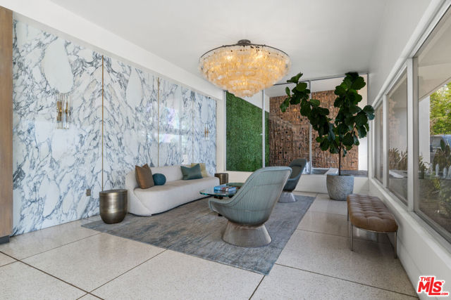 8787 Shoreham Drive, West Hollywood CA: https://media.crmls.org/mediaz/686c249b-f82f-447a-9d9e-347eac9ff22c.jpg