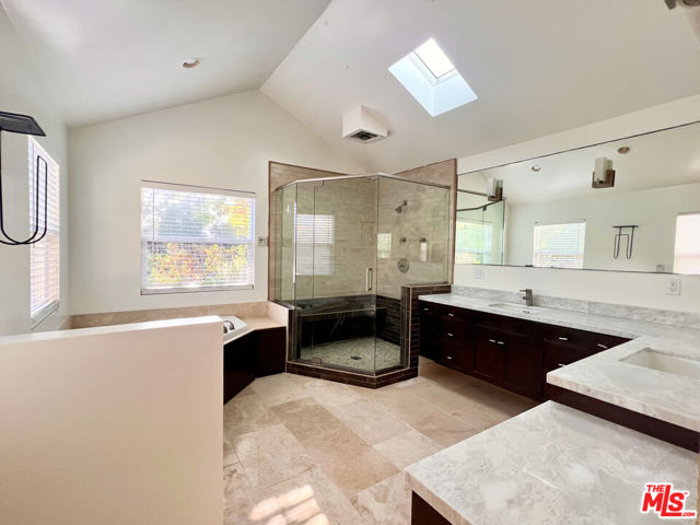 7311 Dunfield Avenue, Los Angeles CA: https://media.crmls.org/mediaz/686cb049-4f70-4008-b430-55078748cea8.jpg