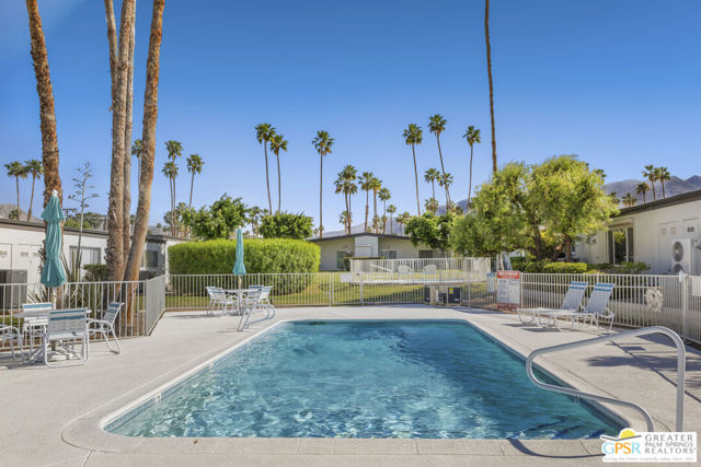 2084 S Lagarto Way, Palm Springs CA: https://media.crmls.org/mediaz/686d6433-dc5e-4dc7-9d93-7925c6ec0448.jpg