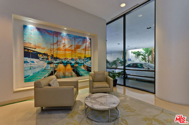 4335 S Marina City Drive, Marina del Rey CA: https://media.crmls.org/mediaz/686db74b-a996-4c9b-89d5-b48d44dddc19.jpg