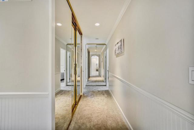 2217 Ptarmigan Dr, Walnut Creek CA: https://media.crmls.org/mediaz/686e01f7-9e36-4088-9dc9-fc002a581256.jpg