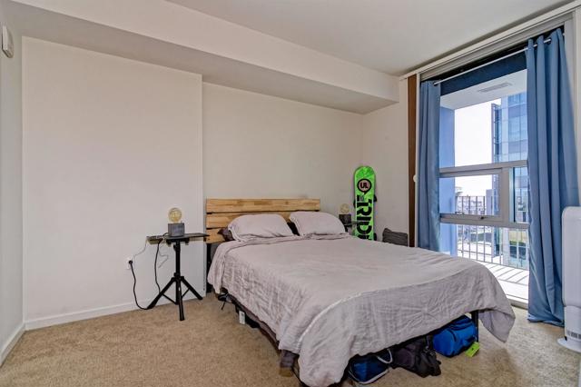 321 10th Avenue, San Diego CA: https://media.crmls.org/mediaz/686ee906-9553-47b8-903b-ad9a04d84c40.jpg