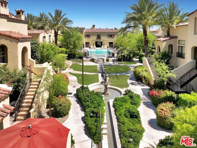 208 Villorrio Drive, Palm Springs CA: https://media.crmls.org/mediaz/686f71c2-6b86-4f4b-a220-e1a4219ec101.jpg