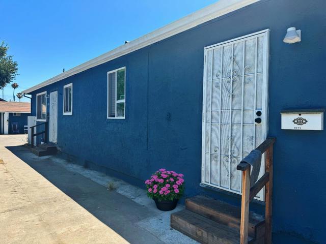 1672 E San Fernando Street, San Jose CA: https://media.crmls.org/mediaz/686f91fa-4b73-47b0-aee6-49f5cdaaee39.jpg