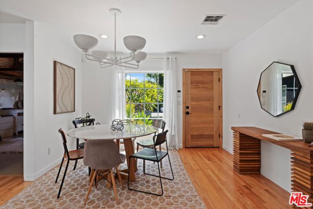 7339 Lasaine Avenue, Van Nuys CA: https://media.crmls.org/mediaz/686f9890-e4e4-409d-bc8e-8bf8c31750d1.jpg