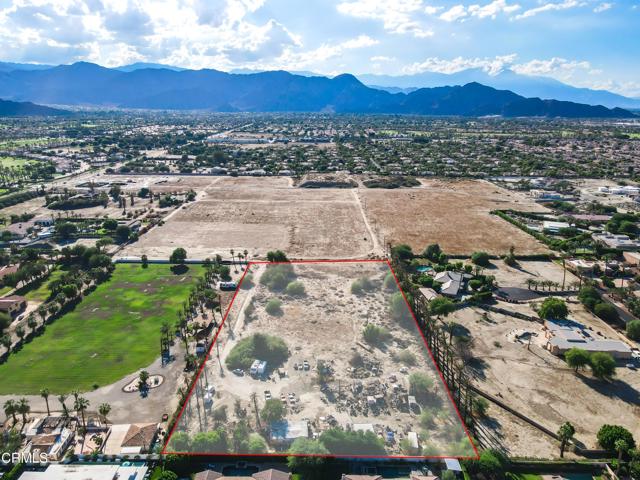 80890 Avenue 50, Indio CA: https://media.crmls.org/mediaz/686fefaa-a3ca-400d-83de-1eb1131dcdca.jpg