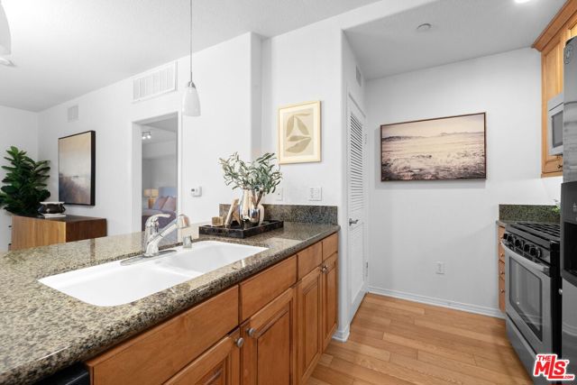 2750 Artesia Boulevard, Redondo Beach, California 90278, 2 Bedroom Bedrooms, 0 ,1 BathroomBathrooms,Residential,For Sale,Artesia,0,26992733