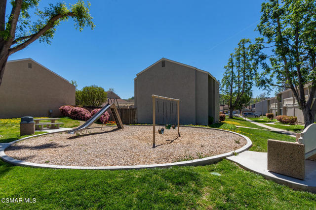 HOA Play area nearby