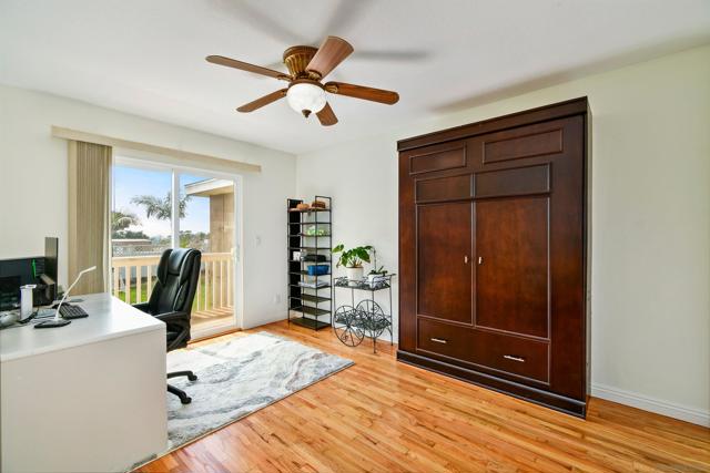 2725 Morning Glory Ln, Carlsbad CA: https://media.crmls.org/mediaz/68712a91-3b6b-493d-9947-627ebd186c61.jpg