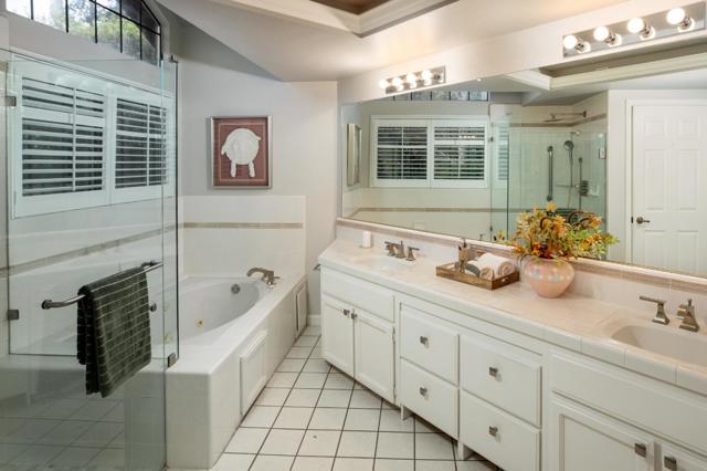 1464 Bullion Circle, San Jose CA: https://media.crmls.org/mediaz/6872acf3-b47c-43e0-8264-70e703f71dcf.jpg